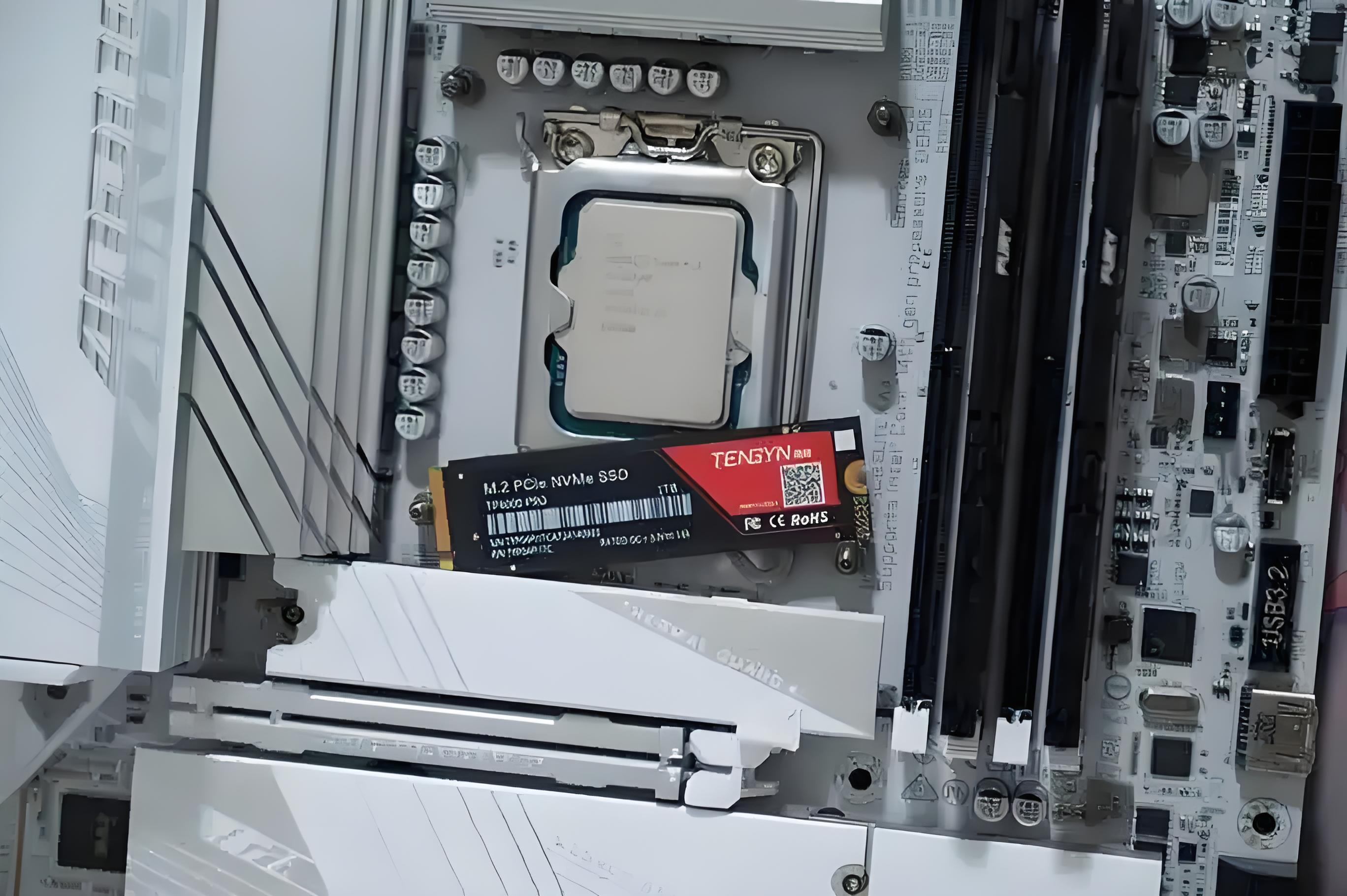 从三星990PRO到腾隐TP4000 PRO:双十一高性价比固态硬盘终极对比