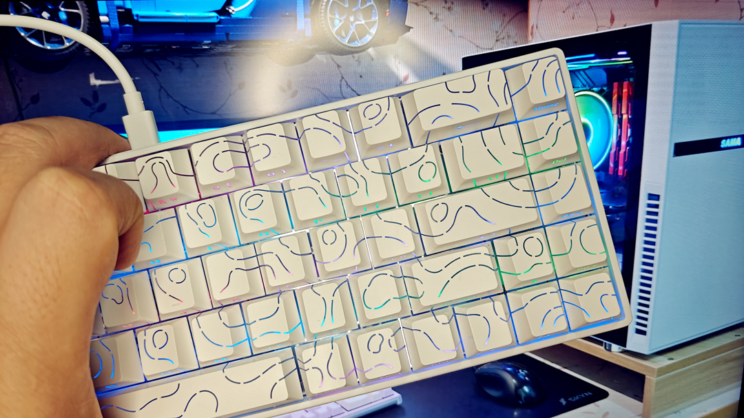 百元真香警告!黑爵AK680 V2:颜值手感双杀,电竞磁轴键盘新标杆